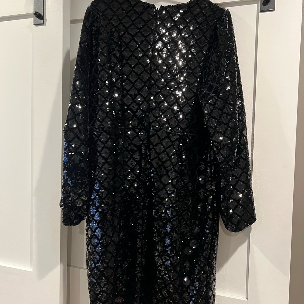 Torrid Black Sequin Wrap-Front Long Sleeve Dress - Picture 3 of 3